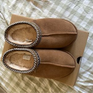 UGG Women’s Tasman II Slippers